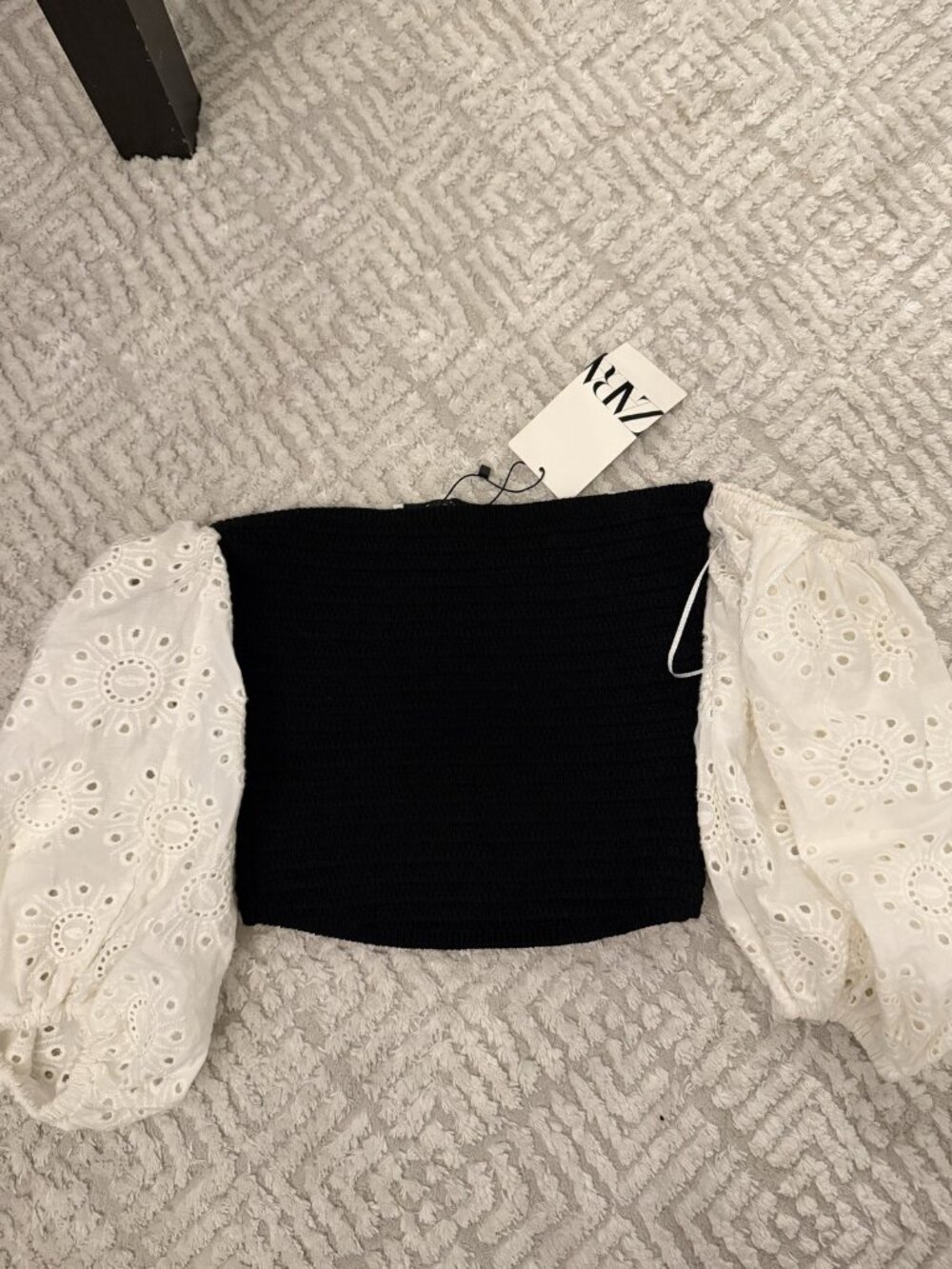 NWT Zara Black Knit Top White Eyelet Puff Sleeves Size S